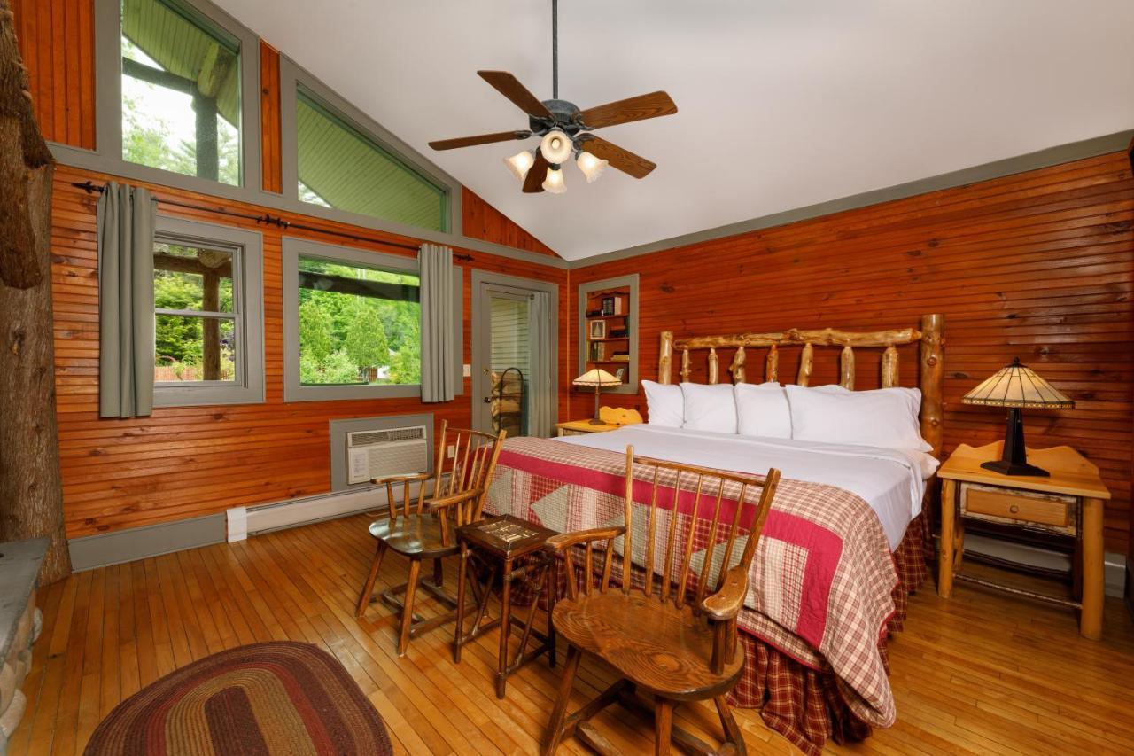 Friends Lake Inn Chestertown Bagian luar foto